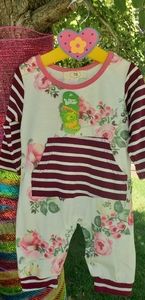 Infant floral and striped outfit 😍